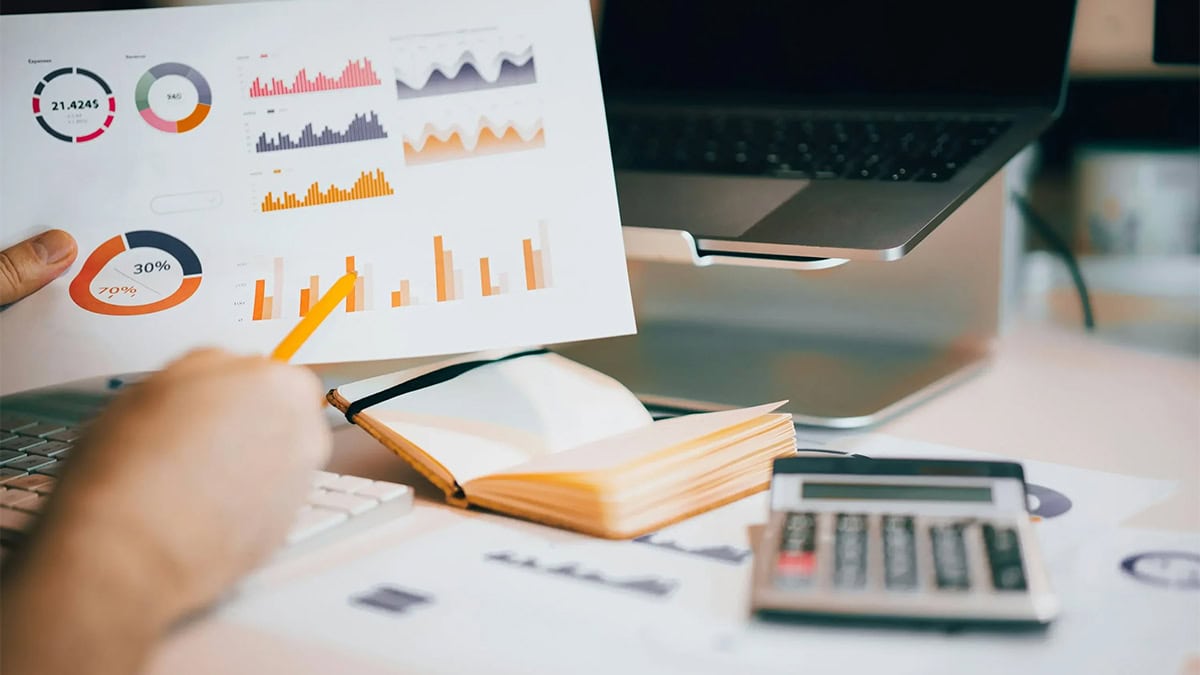 Analytic report examples data-driven companies should know